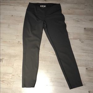 New balance lightening dry leggings